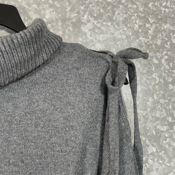 Halogen Women's Gray Tie Shoulder Turtleneck Tunic Sweater - Size XL - Cozycore - Picture 2 of 6